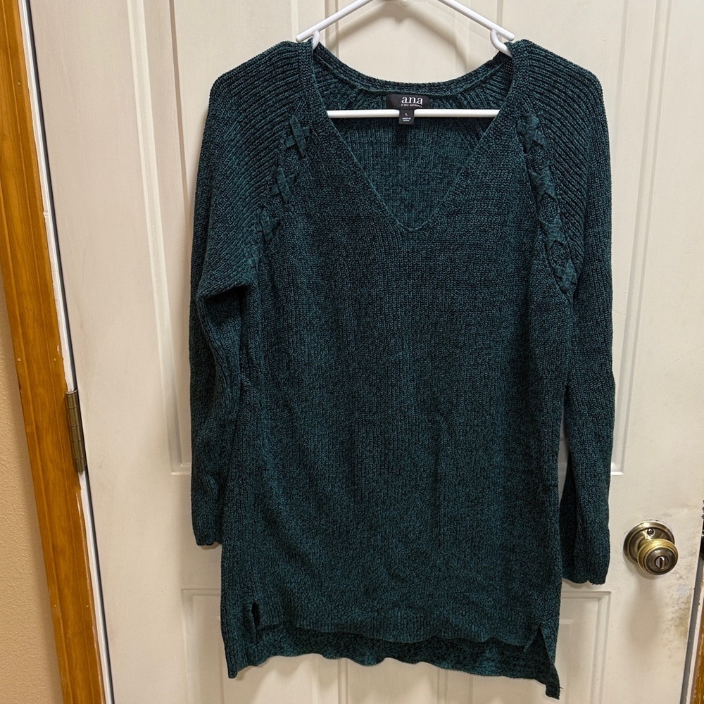 ANA Tunic Length V-Neck Sweater in Rich dark Green/Teal and Black size L